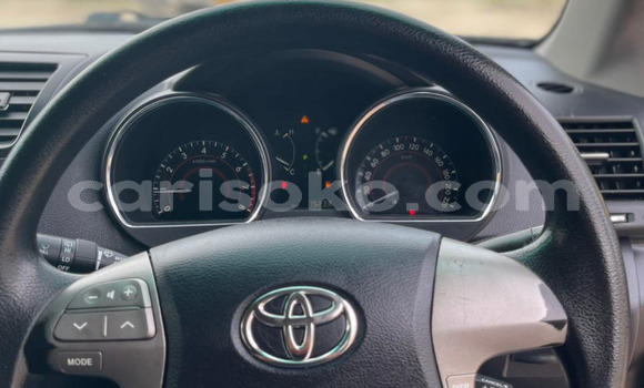 Acheter Import Voiture Toyota Kluger Noir à Kigali, Rwanda Acheter Import Voiture Toyota Kluger Noir à Kigali, Rwanda