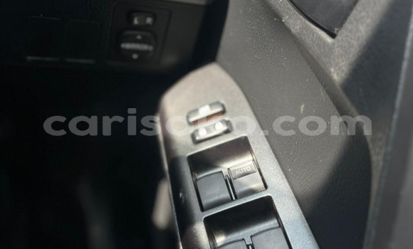 Acheter Import Voiture Toyota RAV4 Gris à Kigali, Rwanda Acheter Import Voiture Toyota RAV4 Gris à Kigali, Rwanda