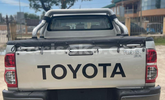 Acheter Import Voiture Toyota Hilux Autre à Kigali, Rwanda Acheter Import Voiture Toyota Hilux Autre à Kigali, Rwanda