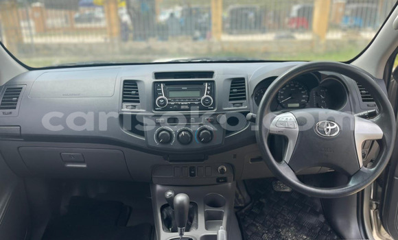 Acheter Import Voiture Toyota Hilux Autre à Kigali, Rwanda Acheter Import Voiture Toyota Hilux Autre à Kigali, Rwanda