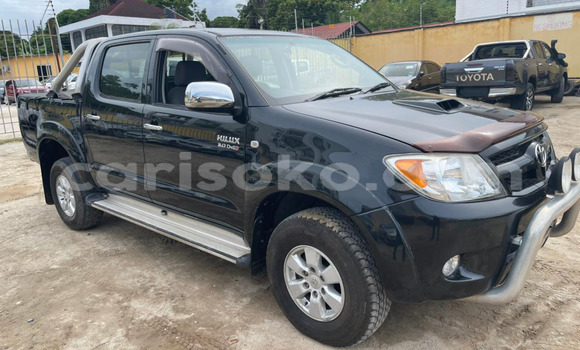 Acheter Import Voiture Toyota Hilux Noir à Kigali, Rwanda Acheter Import Voiture Toyota Hilux Noir à Kigali, Rwanda
