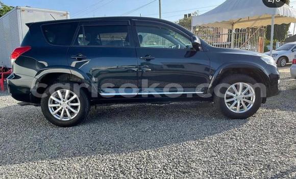 Acheter Occasion Voiture Toyota Vanguard Noir à Kigali, Rwanda Acheter Occasion Voiture Toyota Vanguard Noir à Kigali, Rwanda