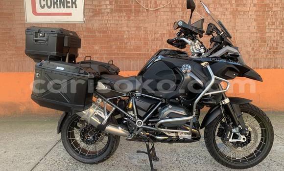 Sayi Na hannu BMW R 1200 GS Autre Motsi in Kigali a Rwanda Sayi Na hannu BMW R 1200 GS Autre Motsi in Kigali a Rwanda