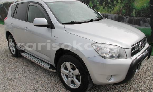 اشتري مستعمل Toyota RAV4 Autre سيارة في Kigali في Rwanda اشتري مستعمل Toyota RAV4 Autre سيارة في Kigali في Rwanda