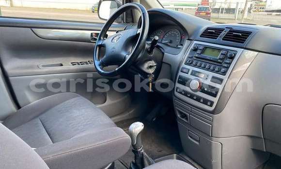 Buy Used Toyota Avensis Verso Beige Car in Kigali in Rwanda Buy Used Toyota Avensis Verso Beige Car in Kigali in Rwanda