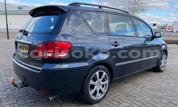 Buy Used Toyota Avensis Verso Beige Car in Kigali in Rwanda Buy Used Toyota Avensis Verso Beige Car in Kigali in Rwanda