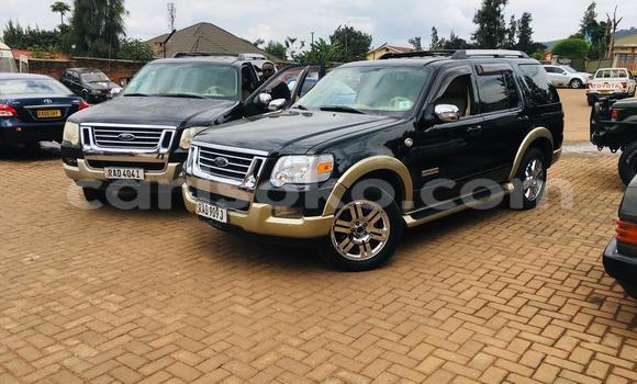 Acheter Occasion Voiture Ford Explorer Noir à Kigali, Rwanda Acheter Occasion Voiture Ford Explorer Noir à Kigali, Rwanda