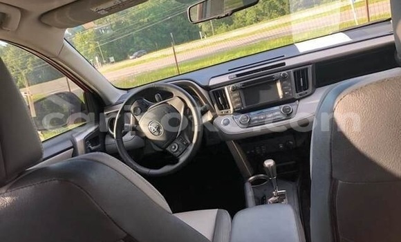 Sayi Na hannu Toyota RAV4 Rouge Mota in Muhanga a Rwanda Sayi Na hannu Toyota RAV4 Rouge Mota in Muhanga a Rwanda