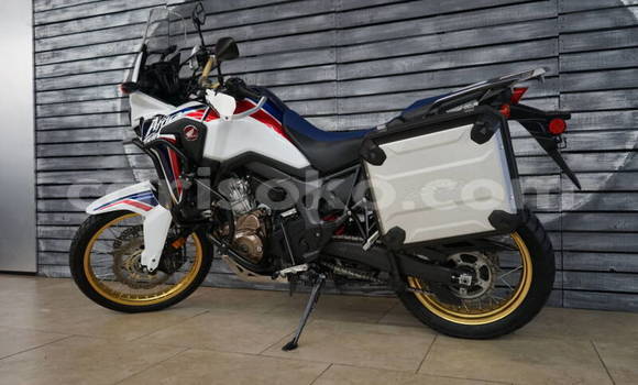 Sayi Na hannu Honda CRF Autre Motsi in Kigali a Rwanda Sayi Na hannu Honda CRF Autre Motsi in Kigali a Rwanda