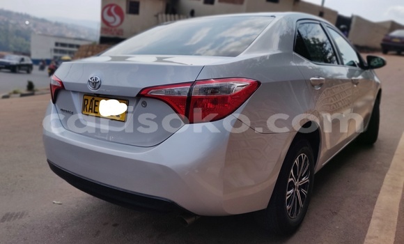 Acheter Import Voiture Toyota Corolla Gris à Kigali, Rwanda