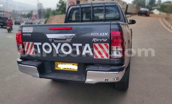 Sayi Na hannu Toyota DA Autre Babbar mota in Kigali a Rwanda Sayi Na hannu Toyota DA Autre Babbar mota in Kigali a Rwanda