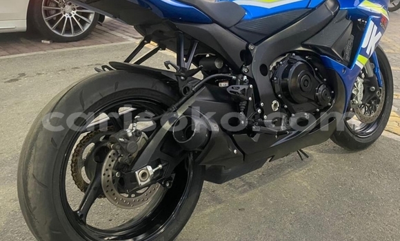 Acheter Occasion Moto Suzuki GSX–R Bleu à Kigali, Rwanda Acheter Occasion Moto Suzuki GSX–R Bleu à Kigali, Rwanda
