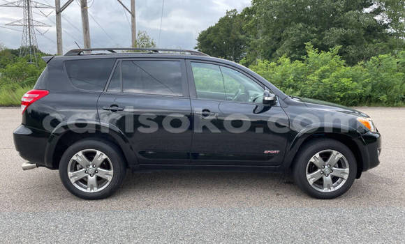 اشتري مستعمل Toyota RAV4 Noir سيارة في Kigali في Rwanda اشتري مستعمل Toyota RAV4 Noir سيارة في Kigali في Rwanda