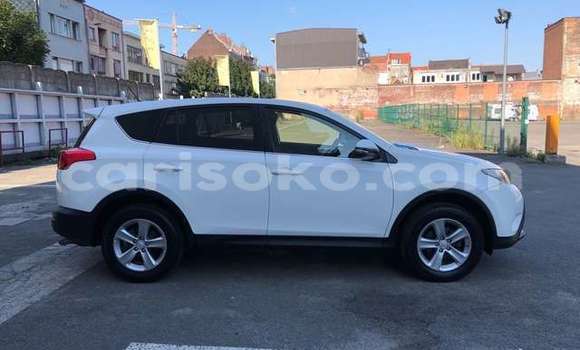Buy Used Toyota RAV4 White Car in Kigali in Rwanda Buy Used Toyota RAV4 White Car in Kigali in Rwanda