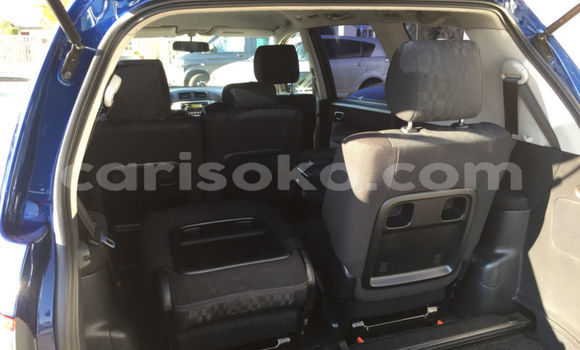 Buy Used Toyota Avensis Verso Blue Car in Cyangugu in Cyangugu Buy Used Toyota Avensis Verso Blue Car in Cyangugu in Cyangugu