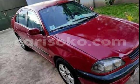 Acheter Occasion Voiture Toyota Avensis Rouge à Kigali, Rwanda Acheter Occasion Voiture Toyota Avensis Rouge à Kigali, Rwanda