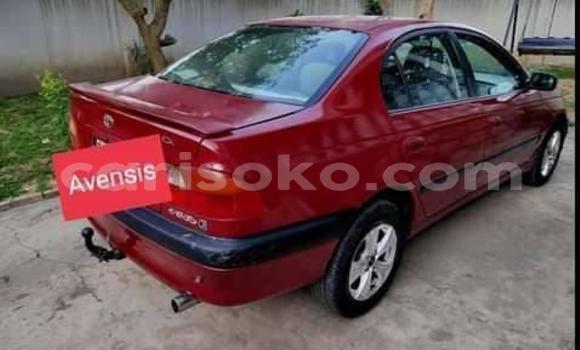 Acheter Occasion Voiture Toyota Avensis Rouge à Kigali, Rwanda Acheter Occasion Voiture Toyota Avensis Rouge à Kigali, Rwanda