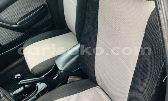 اشتري مستعمل Toyota Carina Vert سيارة في Kigali في Rwanda اشتري مستعمل Toyota Carina Vert سيارة في Kigali في Rwanda