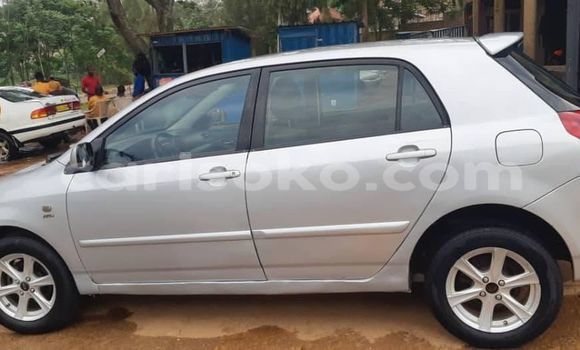 Acheter Occasion Voiture Toyota Corolla Gris à Kigali, Rwanda Acheter Occasion Voiture Toyota Corolla Gris à Kigali, Rwanda
