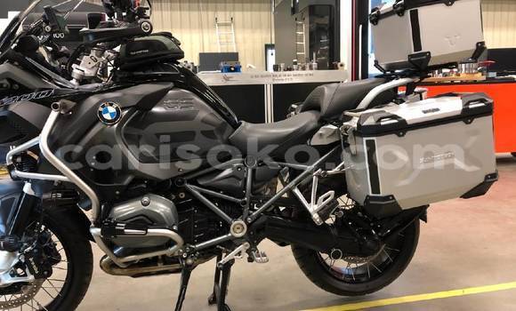 Sayi Na hannu BMW R 1200 GS Autre Motsi in Kigali a Rwanda Sayi Na hannu BMW R 1200 GS Autre Motsi in Kigali a Rwanda