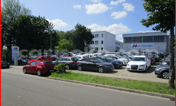 Buy Import Toyota Yaris Beige Car in Huye in Rwanda Buy Import Toyota Yaris Beige Car in Huye in Rwanda