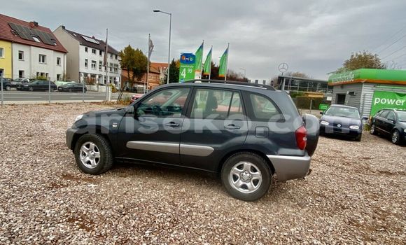 اشتري Imported Toyota RAV4 Beige سيارة في Gisenyi في Gisenyi اشتري Imported Toyota RAV4 Beige سيارة في Gisenyi في Gisenyi