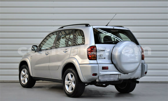 اشتري Imported Toyota RAV4 Beige سيارة في Kibeho في Rwanda اشتري Imported Toyota RAV4 Beige سيارة في Kibeho في Rwanda