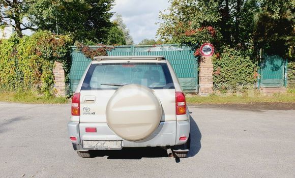 اشتري Imported Toyota RAV4 Blanc سيارة في Kibuye في Kibuye اشتري Imported Toyota RAV4 Blanc سيارة في Kibuye في Kibuye