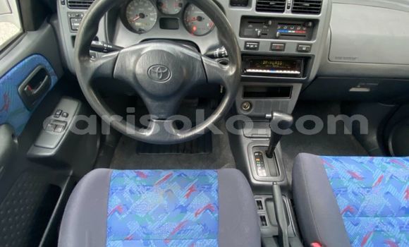 اشتري Imported Toyota RAV4 Beige سيارة في Kigali في Rwanda اشتري Imported Toyota RAV4 Beige سيارة في Kigali في Rwanda