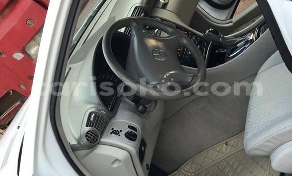 Buy Used Mercedes-Benz C–Class White Car in Kigali in Rwanda Buy Used Mercedes-Benz C–Class White Car in Kigali in Rwanda
