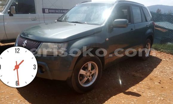 Acheter Occasion Voiture Suzuki Grand Vitara Vert à Kigali, Rwanda Acheter Occasion Voiture Suzuki Grand Vitara Vert à Kigali, Rwanda