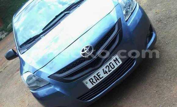 اشتري مستعمل Toyota Yaris Bleu سيارة في Kigali في Rwanda اشتري مستعمل Toyota Yaris Bleu سيارة في Kigali في Rwanda