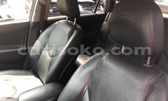 اشتري مستعمل Toyota RAV4 Noir سيارة في Kigali في Rwanda اشتري مستعمل Toyota RAV4 Noir سيارة في Kigali في Rwanda