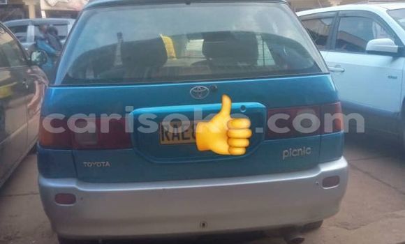 اشتري مستعمل Toyota Picnic Bleu سيارة في Kigali في Rwanda اشتري مستعمل Toyota Picnic Bleu سيارة في Kigali في Rwanda