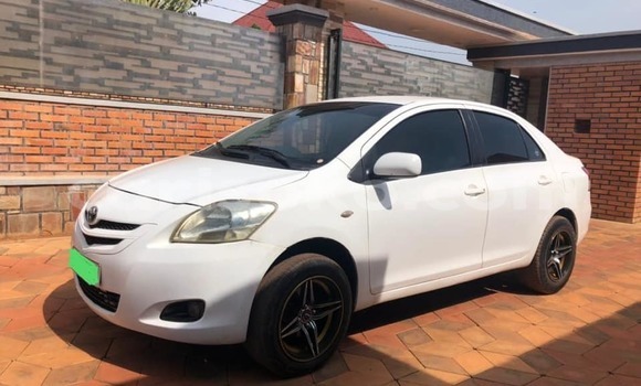 Buy Used Toyota Yaris White Car in Kigali in Rwanda Buy Used Toyota Yaris White Car in Kigali in Rwanda