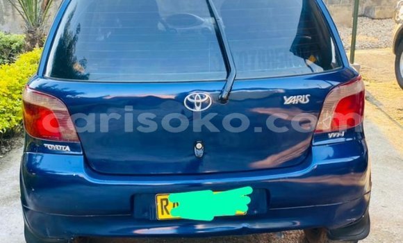Sayi Na hannu Toyota Yaris Bleu Mota in Kigali a Rwanda Sayi Na hannu Toyota Yaris Bleu Mota in Kigali a Rwanda
