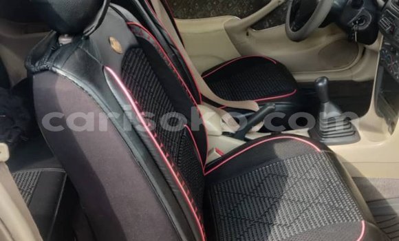 Sayi Na hannu Toyota Corolla Gris Mota in Kigali a Rwanda Sayi Na hannu Toyota Corolla Gris Mota in Kigali a Rwanda