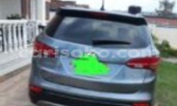 Sayi Na hannu Hyundai Santa Fe Bleu Mota in Kigali a Rwanda Sayi Na hannu Hyundai Santa Fe Bleu Mota in Kigali a Rwanda