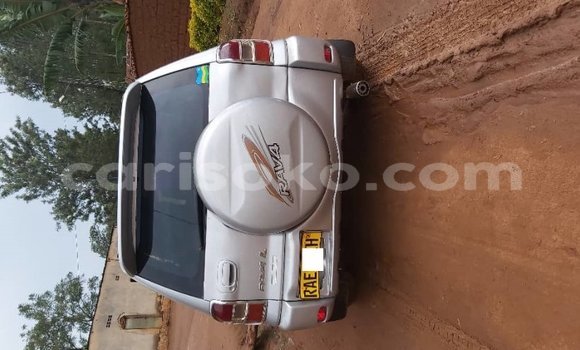 Sayi Na hannu Toyota RAV4 Gris Mota in Kigali a Rwanda Sayi Na hannu Toyota RAV4 Gris Mota in Kigali a Rwanda