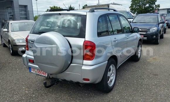 Acheter Occasion Voiture Toyota RAV4 Noir à Gicumbi, Rwanda Acheter Occasion Voiture Toyota RAV4 Noir à Gicumbi, Rwanda