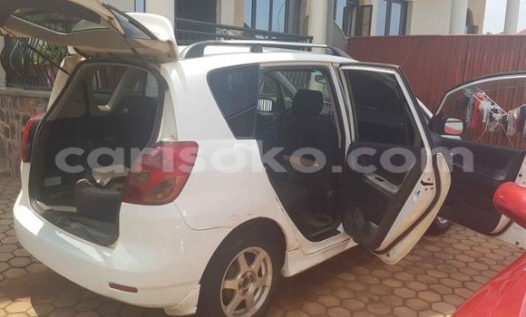 اشتري مستعمل Toyota Spacio Blanc سيارة في Kigali في Rwanda اشتري مستعمل Toyota Spacio Blanc سيارة في Kigali في Rwanda
