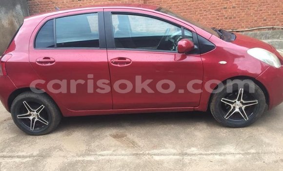 اشتري مستعمل Toyota Yaris Rouge سيارة في Kigali في Rwanda اشتري مستعمل Toyota Yaris Rouge سيارة في Kigali في Rwanda