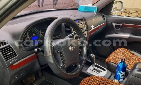 اشتري مستعمل Hyundai Santa Fe Gris سيارة في Kigali في Rwanda اشتري مستعمل Hyundai Santa Fe Gris سيارة في Kigali في Rwanda