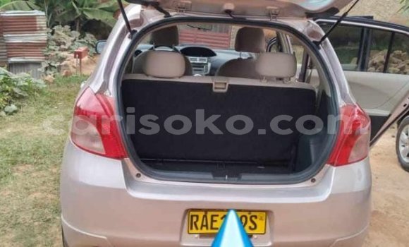 اشتري مستعمل Toyota Yaris Autre سيارة في Kigali في Rwanda اشتري مستعمل Toyota Yaris Autre سيارة في Kigali في Rwanda