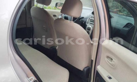 اشتري مستعمل Toyota Yaris Autre سيارة في Kigali في Rwanda اشتري مستعمل Toyota Yaris Autre سيارة في Kigali في Rwanda