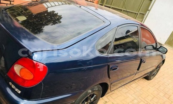 اشتري مستعمل Toyota Avensis Bleu سيارة في Kigali في Rwanda اشتري مستعمل Toyota Avensis Bleu سيارة في Kigali في Rwanda
