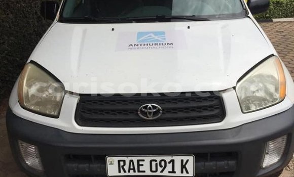 اشتري مستعمل Toyota RAV4 Blanc سيارة في Kigali في Rwanda اشتري مستعمل Toyota RAV4 Blanc سيارة في Kigali في Rwanda