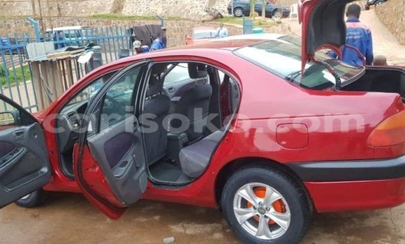 اشتري مستعمل Toyota Avensis Rouge سيارة في Kigali في Rwanda اشتري مستعمل Toyota Avensis Rouge سيارة في Kigali في Rwanda