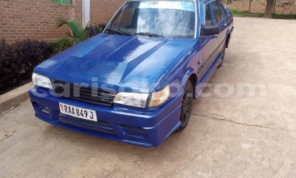 اشتري مستعمل Toyota Carina Bleu سيارة في Kigali في Rwanda اشتري مستعمل Toyota Carina Bleu سيارة في Kigali في Rwanda
