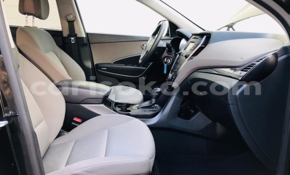 Sayi Na hannu Hyundai Santa Fe Noir Mota in Kigali a Rwanda Sayi Na hannu Hyundai Santa Fe Noir Mota in Kigali a Rwanda